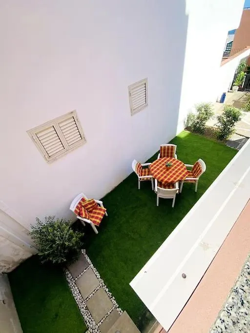 Casa Vacanza Fronte Mare Con Giardino Privato - Canneto - Lipari