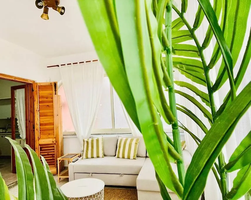 Casa Vacanza Fronte Mare Con Giardino Privato - Canneto - Lipari 0*, Canneto (Lipari)